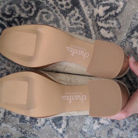 Charles by Charles David Nandi Platforms - Picture 3 of 6